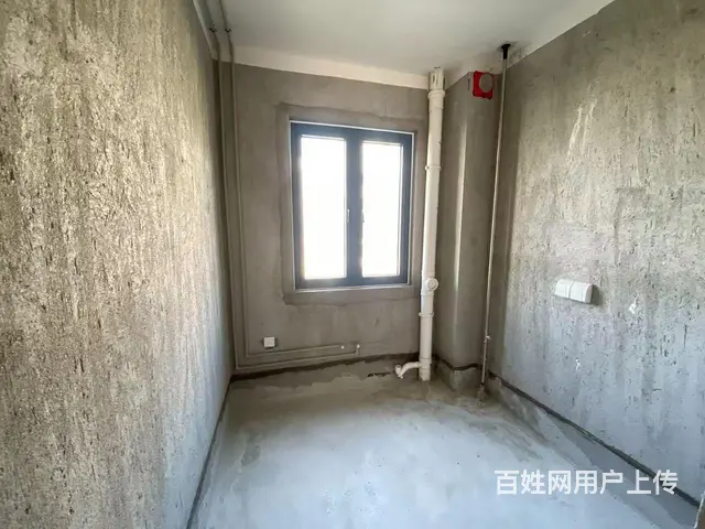 云谷雅苑，花园小洋房，房主诚意直卖，价格可议纯毛坯，满二唯一 - 图片 7