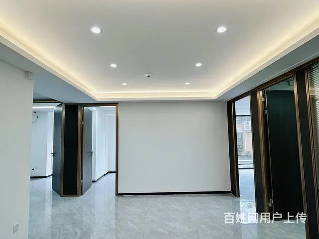 黄边地铁龙禧中心精装办公室3个房间加30人工区免费 - 图片 2