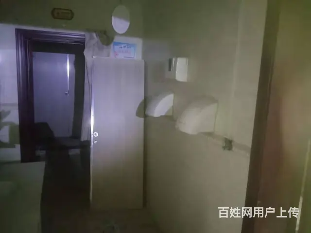 7451(七P）个人城东区花园南街运通大厦旁店铺出租 - 图片 5