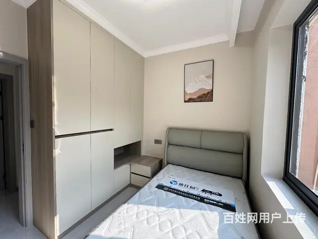 洪南路旁边 98平方三室两厅一卫 新装修未入住 临街位置好 - 图片 4