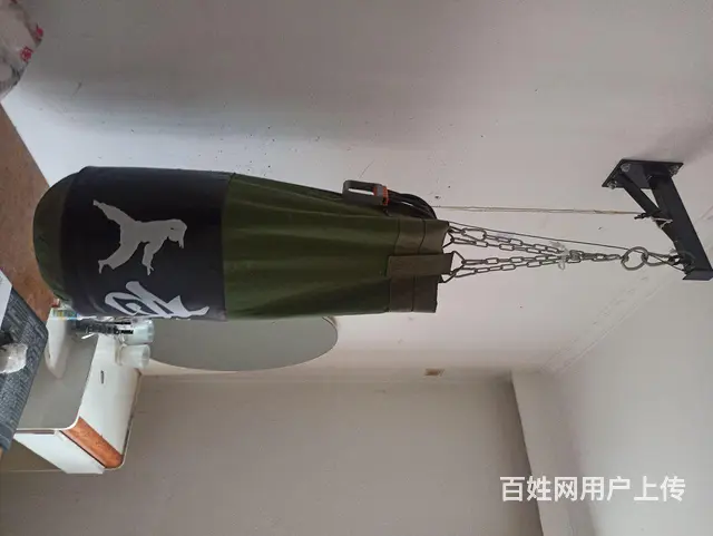 全套沙袋，包括承重支架。 - 图片 1