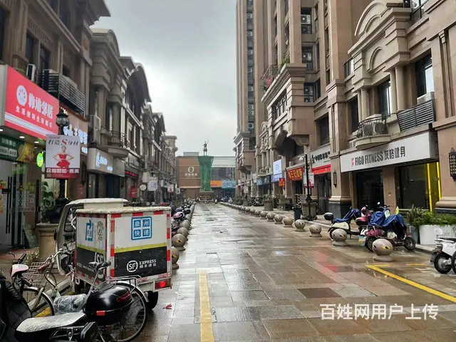 小区楼下经营中的水果店面转让 - 图片 4