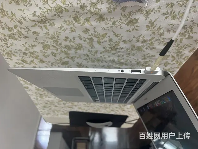 苹果笔记本电脑 几乎全新 女生自用 原版无拆修 - 图片 5