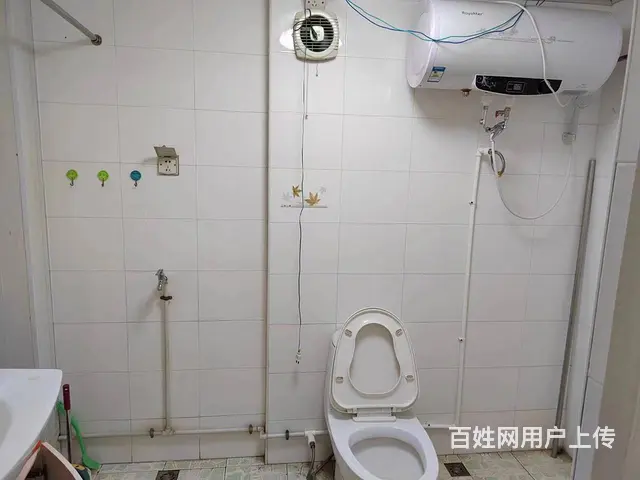 德政小区6楼押一付三租冰箱热水器 - 图片 4