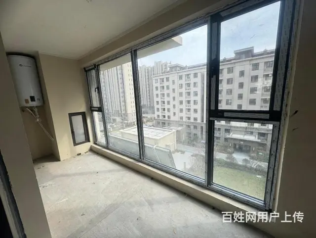 79！吾悦华府6楼，128平，3室2厅2卫，现房可贷款 - 图片 1
