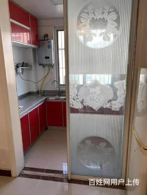 50万河畔花都，吾悦旁，交通便利，成熟小区三楼三室送储藏室 - 图片 1
