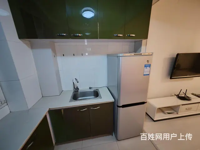 义美家园4楼，一室一厅家电齐全月租1100 - 图片 2