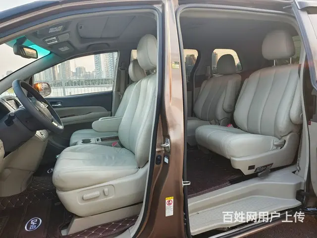 比亚迪M6 2013款 2.4 手自一体 尊贵型 - 图片 6