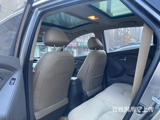 现代ix35 2010款 2.0 手自一体 GLS 两驱精英 - 图片 4