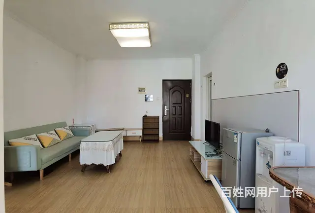 拱北关口艺丰大厦电梯精装一房一厅出租，租价2600。近关口 - 图片 4