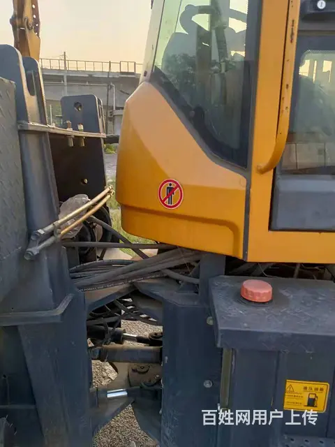 打庄专眼新车，便宜出售 丹东精品车况 - 图片 3