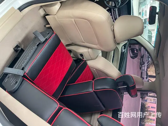 宝骏730 2017款 1.8 序列变速 豪华型7座 - 图片 5