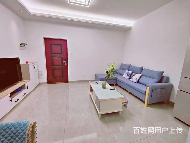 前山市场旁 环宇城 轻轨旁 心海洲 3房精装修 3500/月 - 图片 1