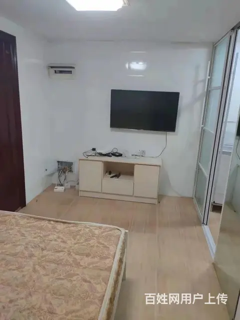 大上海广场 普通住宅0厅 中等装修 - 图片 3