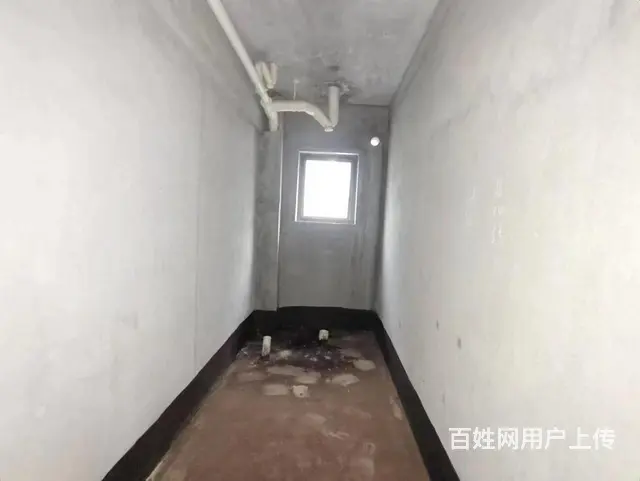 老八中莱茵河畔 好楼层毛坯大3房2卫 南北通透满5年随时看房 - 图片 9