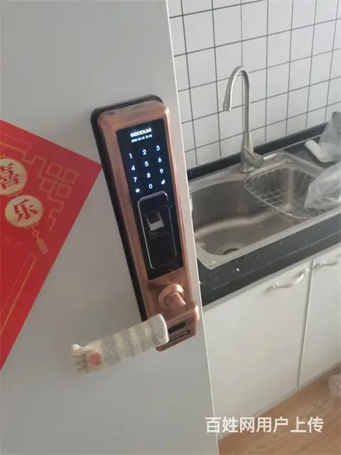 济南王官庄小区附近开锁公司电话，专开修换写字楼大厦玻璃门锁 - 图片 1