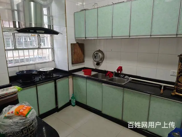 上高锦园小区三楼清爽装修三房南边户地面产权车库22平业主诚售 - 图片 9