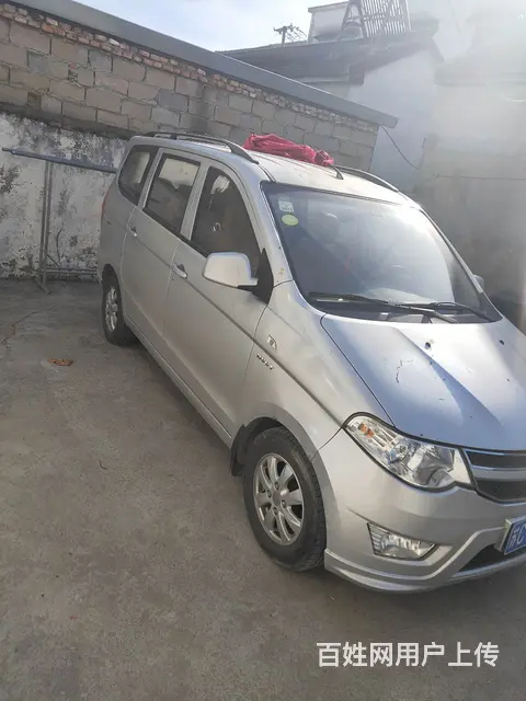 出售精品面包车 - 图片 1