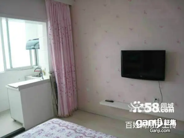 浪漫无极地热只需一百大床能睡三人wifi电脑日租房钟点 - 图片 2