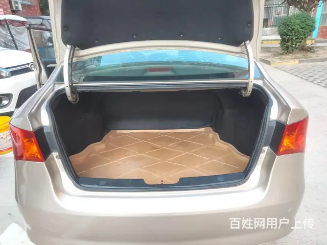 荣威350 2011款 350S 1.5 手动 讯捷版 - 图片 7