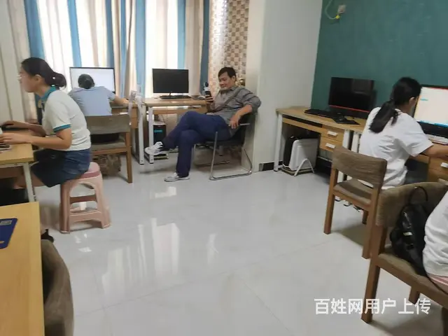 开封小雨电脑培训班,办公软件培训,平面设计学习,室 - 图片 4