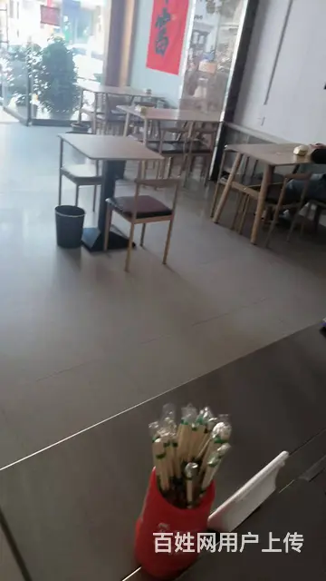 门头显眼无遮拦 周围客流量大 生意好做 交通便利 - 图片 6