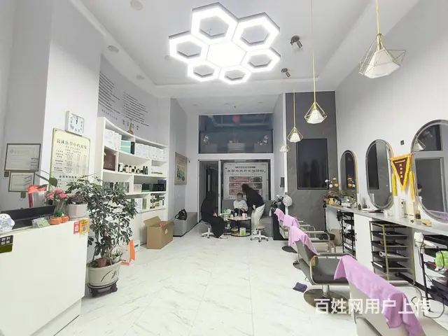 【福铺】万达旁宝盛汇金街内|82平门头|直租 - 图片 4