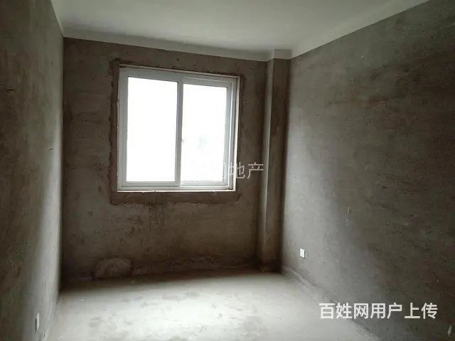 柒拾伍万捌买吾悦旁 复式一楼带院 有证可贷款过户 好房不等人 - 图片 4
