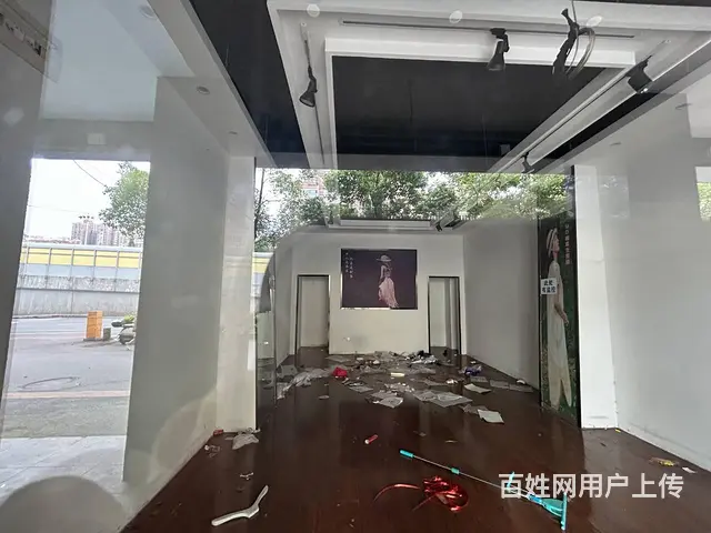 （优推）井湾子大润发二楼临街门面房东优价招租  6424 - 图片 8