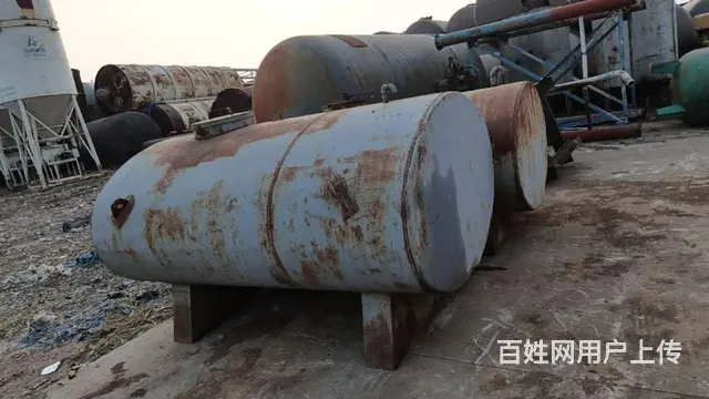 沈阳出售油罐水罐火车罐压力罐水泥罐白钢罐运输罐 - 图片 3