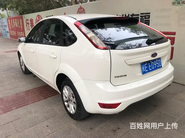 福特 福克斯 2013款 经典福克斯-两厢 1.8 手自一体 - 图片 4