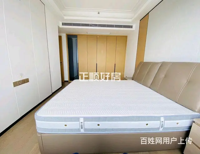 前山轻轨旁 环宇城 首次出租 精装修 家私家电齐全  三房 - 图片 3