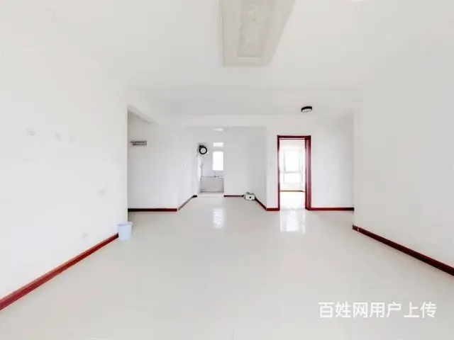 塞纳绿洲 普通住宅 简单装修 - 图片 1