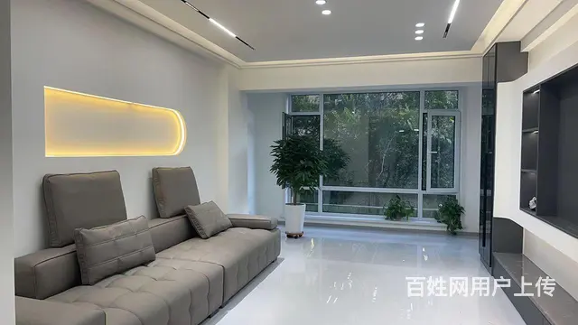 万达六中附近水岸华城一楼带院三室精装68.8万 - 图片 1