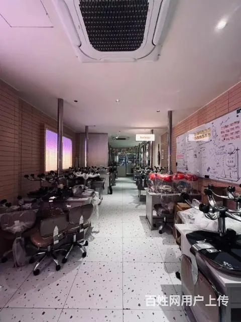 【搞定了！】后一天，五一广场烤肉店转，人流量稳定 - 图片 6
