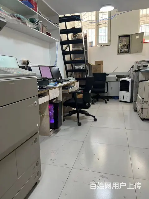 B12493一图文广告诚意转让商超门口旁边学校 - 图片 1
