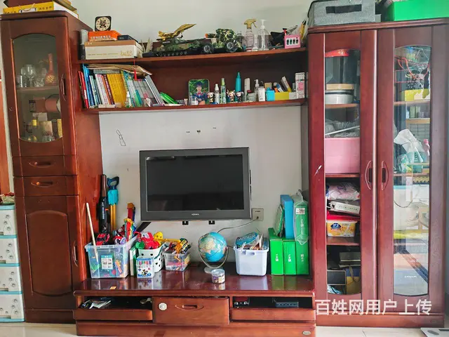 二手实木沙发，茶几，电视柜 - 图片 1