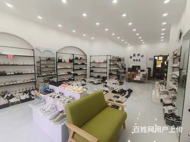 B个人一开发区四季城商业街一楼潮鞋店对外整转 - 图片 3