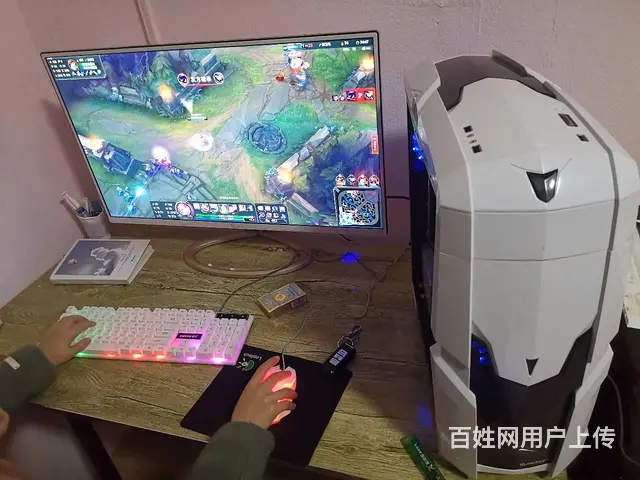 高级六核固态硬盘32寸超薄独立显卡电脑一套卖 - 图片 1
