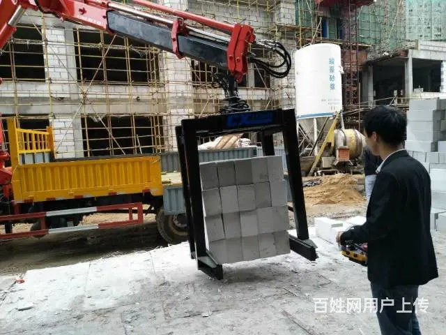 单桥折臂夹砖随车吊福曼折臂8吨随车吊多功能吊机 - 图片 9