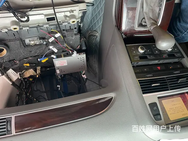 奥迪A6L安装CARPLAY 倒车影像 - 图片 8