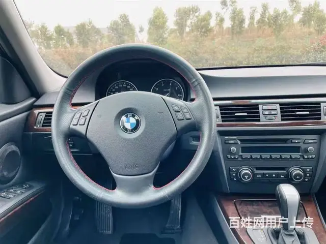 宝马 宝马3系 2010款 320i 2.0 手自一体 时尚 - 图片 2