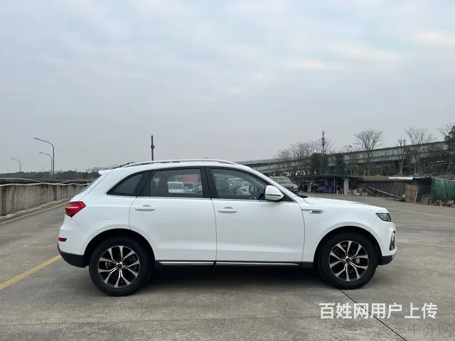 众泰T600 2016款 2.0T 双离合 运动版旗舰型 - 图片 12