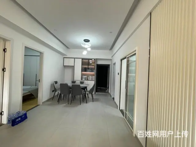 首次出租全新地铁口湖里公园鹭辉大厦3室精装修   朝南 - 图片 1