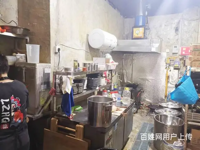 （兴铺）温莎临街火锅店设备齐全水电气三通转让 - 图片 4