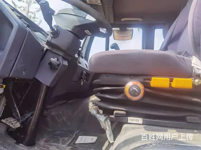 枣庄出售14年原装库存15方洒水车 车况好 - 图片 3