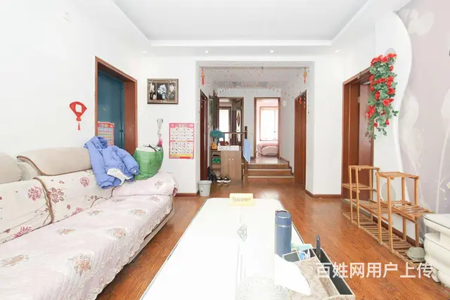 新上低楼层三室2楼​带全屋家具家电 - 图片 4