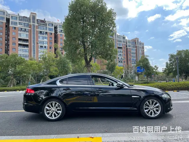 捷豹XJ 2014款 XJL 2.0T 手自一体 两驱典雅商 - 图片 12
