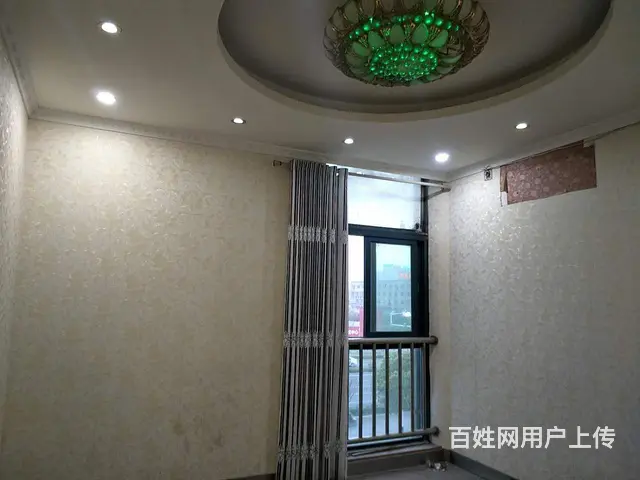 【都市时讯 免费找店】淮上区
通城国贸黄金旺铺出租 - 图片 4