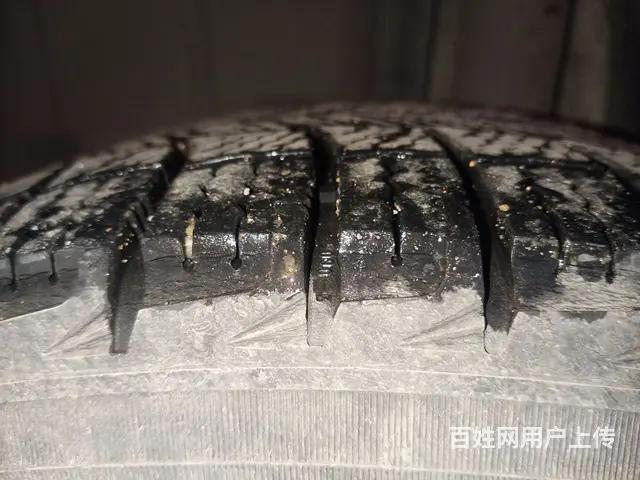 【搞定了！】米其林雪地胎205 55 16没扎过没伤 - 图片 2